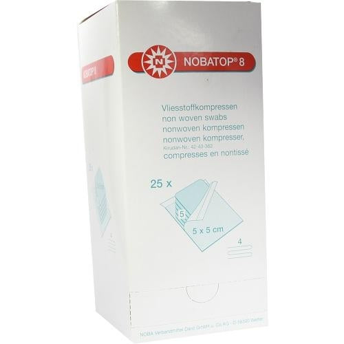 Das Produktfoto zeigt Nobatop 8 Kompressen 5x5 Cm Steril (25X5 stk) PZN 07385612