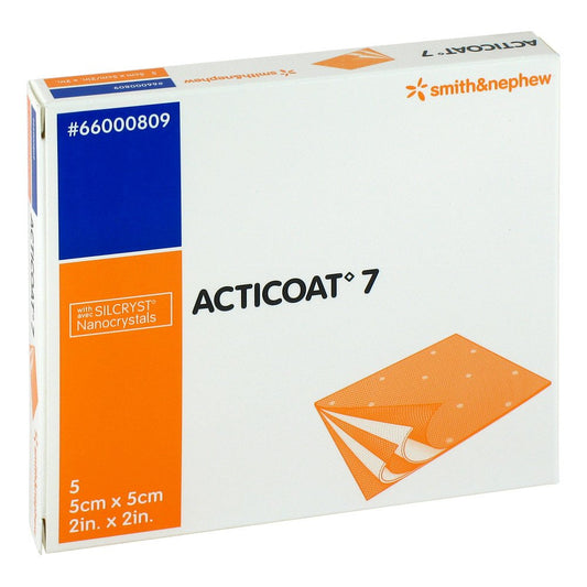Das Produktfoto zeigt Acticoat 7 5x5 Cm Antimikrob.Wundaufl.7-Tage (5 stk) PZN 01675533