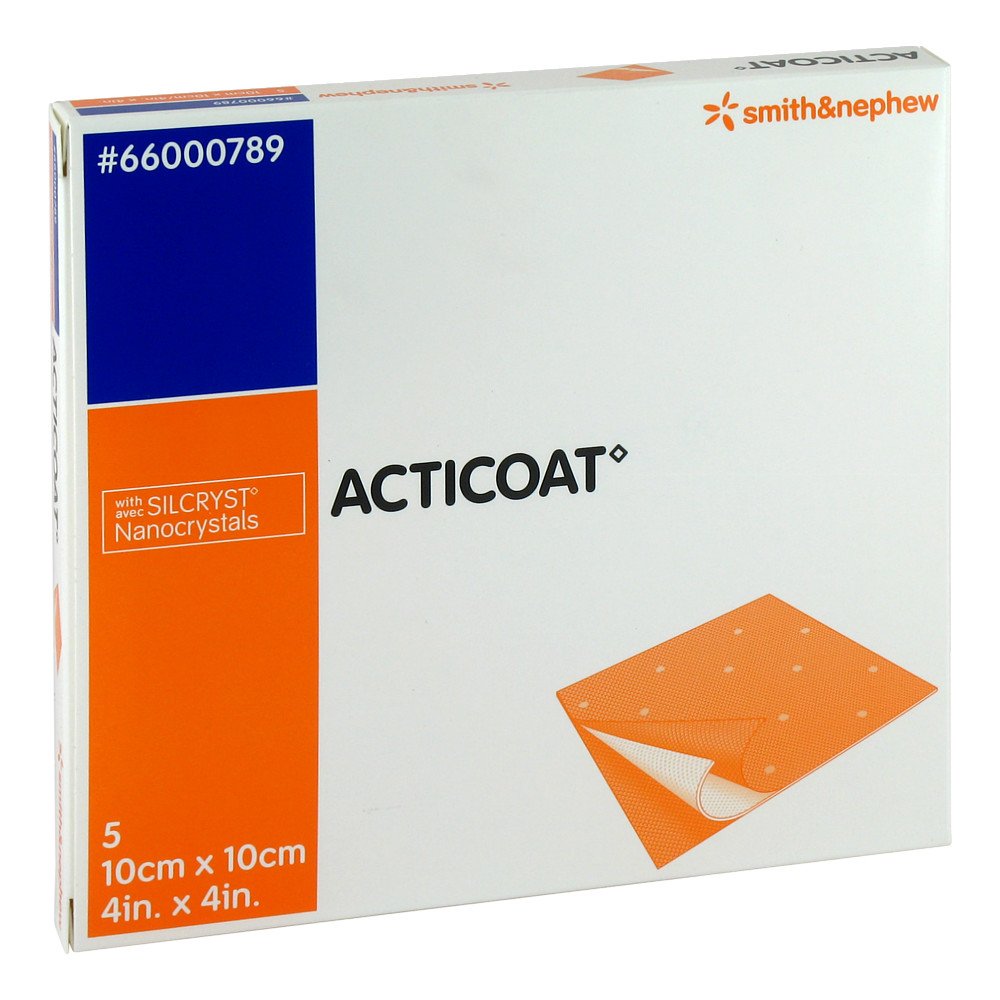 Das Produktfoto zeigt Acticoat 10x10 Cm Antimikrobielle Wundauflage (5 stk) PZN 02760703