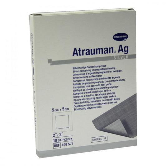 Das Produktfoto zeigt Atrauman Ag 5x5 Cm Steril Kompressen (10 stk) PZN 02813842