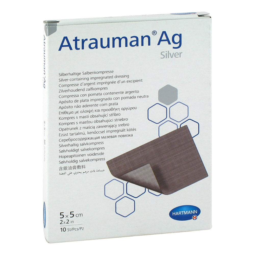 Das Produktfoto zeigt Atrauman Ag 5x5 Cm Steril Kompressen (10 stk) PZN 05397930