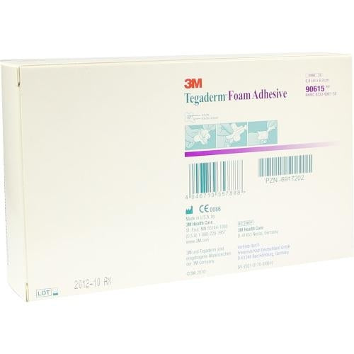 Das Produktfoto zeigt Tegaderm Foam Adhesive Fk 6,9x6,9 Cm Kreuzf.90615 (10 stk) PZN 06917202