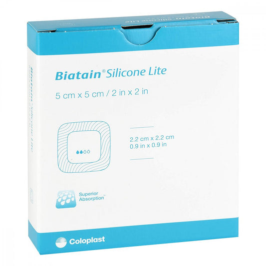 Das Produktfoto zeigt Biatain Silikon Lite Schaumverband 5x5 Cm (5 stk) PZN 11847633