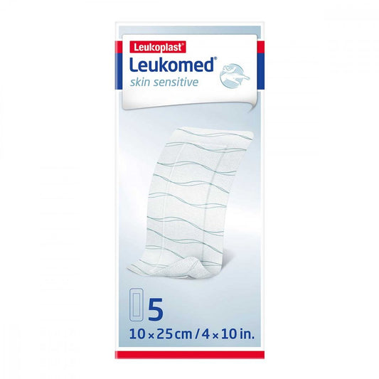 Das Produktfoto zeigt Leukomed Skin Sensitive Steril 10x25 Cm (5 stk) PZN 17411026