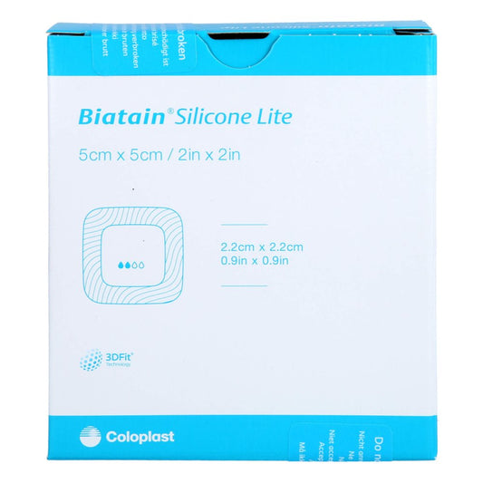 Das Produktfoto zeigt Biatain Silicone Lite Schaumverband 5x5 Cm (5 stk) PZN 18120437